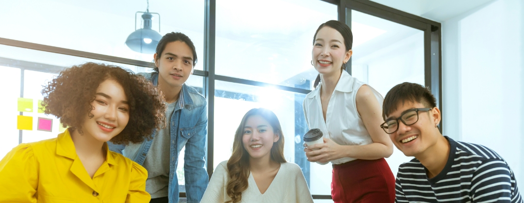 与全球最佳雇主  3499拉斯维加斯光电<br>
一起探索未来职涯可能