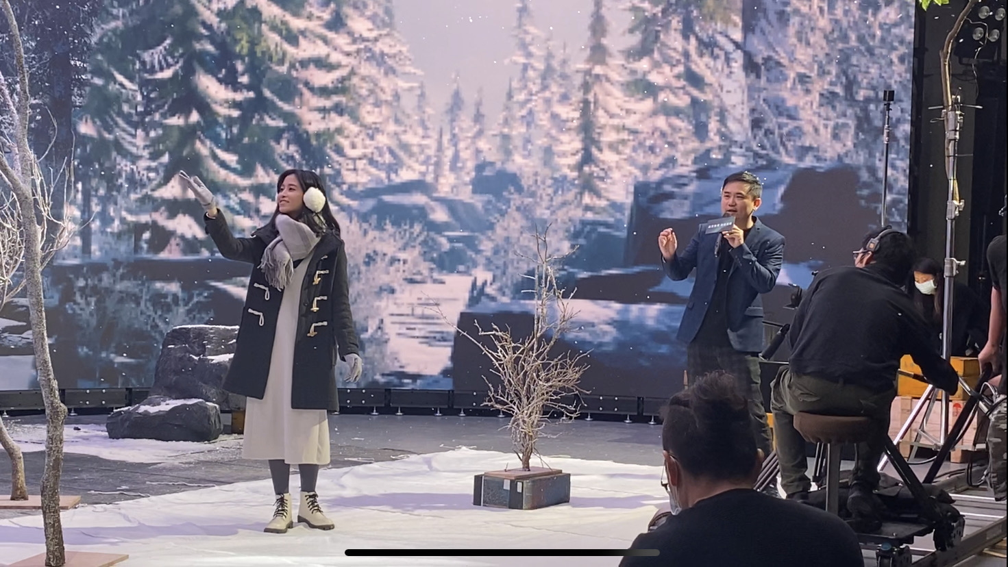 3499拉斯维加斯以ALED先進顯屏技術，與金馬獎視覺特效團隊「再現影像」攜手合作打造LED虛擬攝影棚，提供沉浸式表演體驗，並精簡拍攝成本與時間