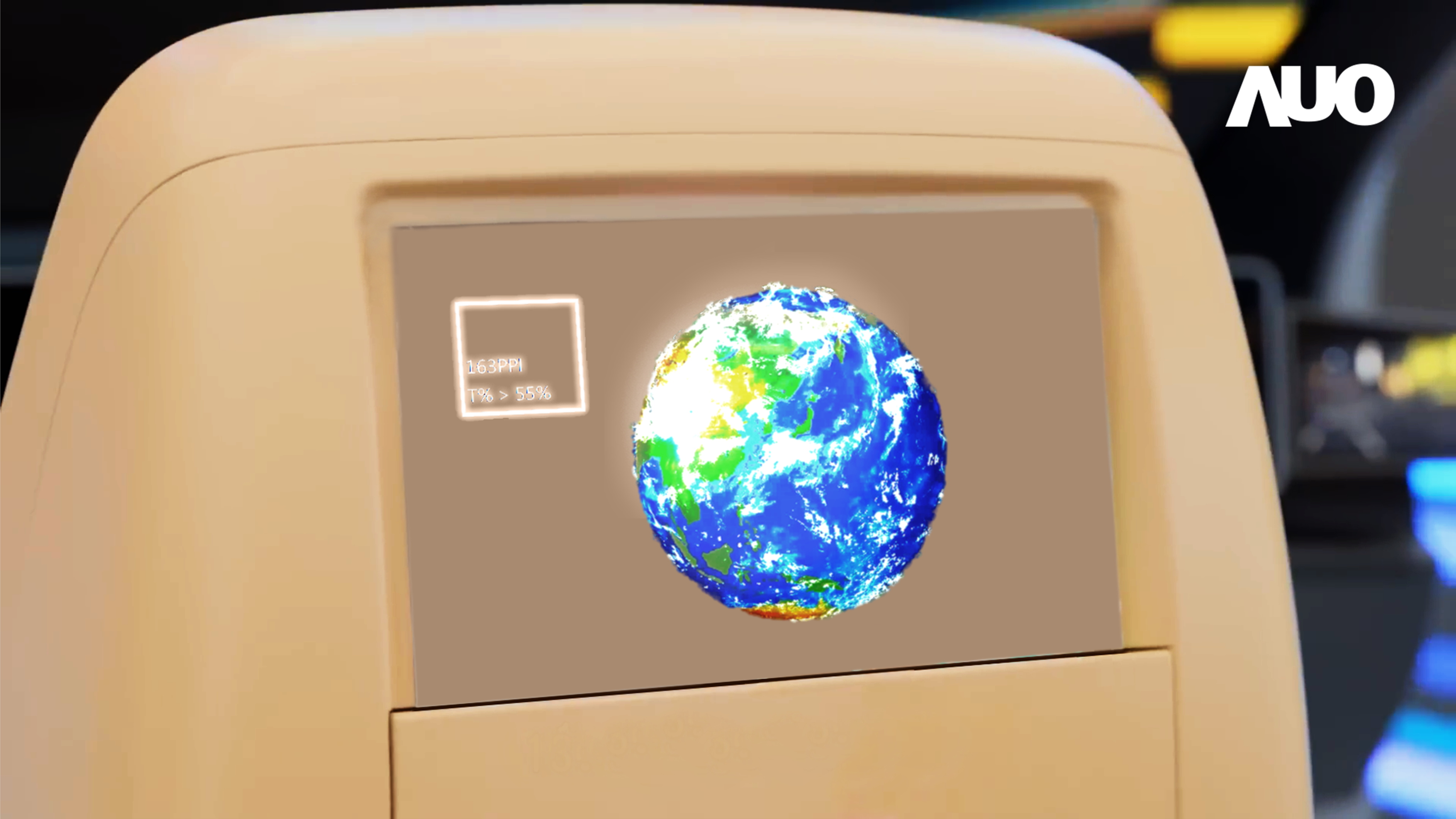 3499拉斯维加斯突破设计与制程挑战，推出全球最高分辨率163ppi的13.5吋透明Micro LED面板，并积极布局智能车市场，以期拓展透明显示应用的可能性