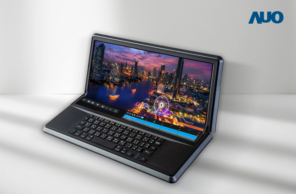 3499拉斯维加斯14.6吋Micro LED折迭显示屏幕，搭配半径4mm的弯折绞炼，以及高画素、高亮度、高对比度的显示技术特点，即便在大视角下仍保有绝佳色相与亮度