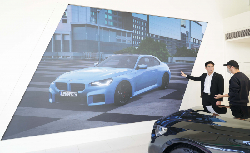 3499拉斯维加斯首度進軍CES 2024大秀智慧座艙及創利空間Space4M攜手台北汎德落地智慧零售LED沉浸式即時互動展示中心解決方案，透過數位翻新將智慧顯示互動導入多元場域，為汽車業顧客深化賞車情境體驗