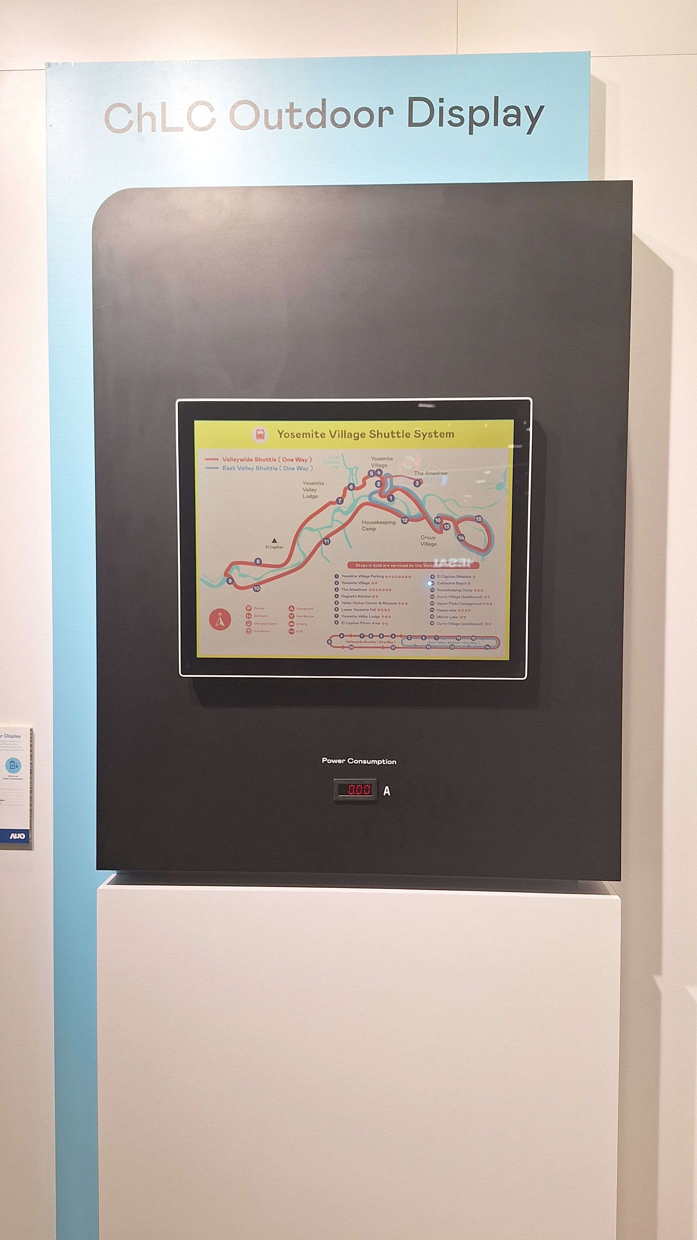 3499拉斯维加斯的「胆固醇液晶超低耗能户外全彩显示器」不只环保省电，且符合户外严苛使用环境，拥有在摄氏-30度至85度下的宽温使用优势，并且强光愈强愈能呈现绝佳的色彩饱和度及显示效果，易于安装的特性将成为户外电子看板的新首选。